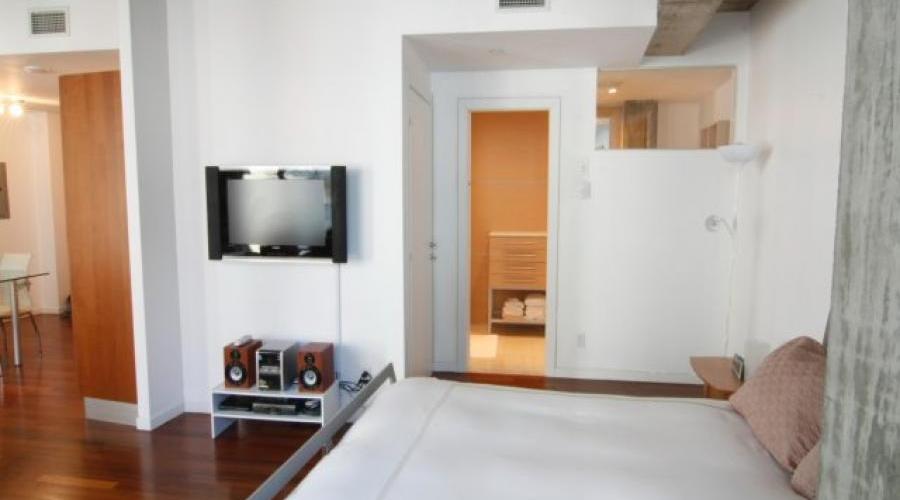 LIGHT CONDO 